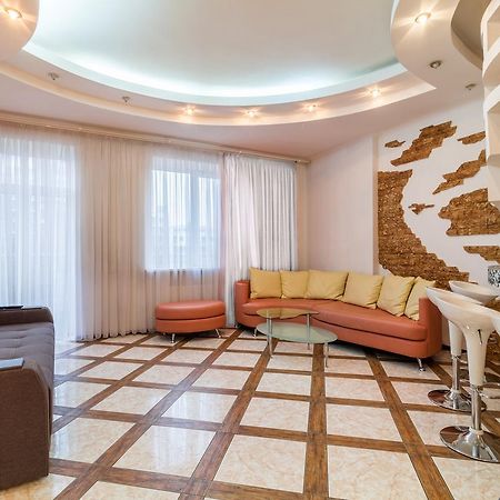 Lux Near Most City With Panoramic Windows Dnipro Exteriör bild